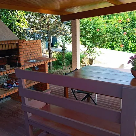 - Garden&pool