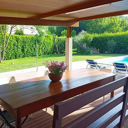 Garden & Pool - Alojamentos Holiday home *