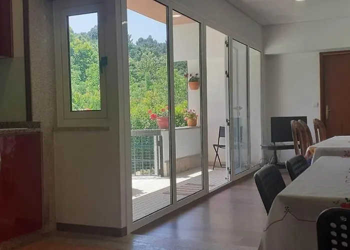 Garden & Pool - Alojamentos Celorico De Basto