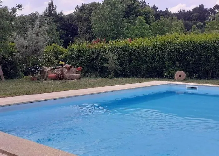 Vakantiehuis Garden & Pool - Alojamentos Celorico De Basto