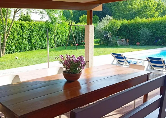 Garden & Pool - Alojamentos Hébergement de vacances *